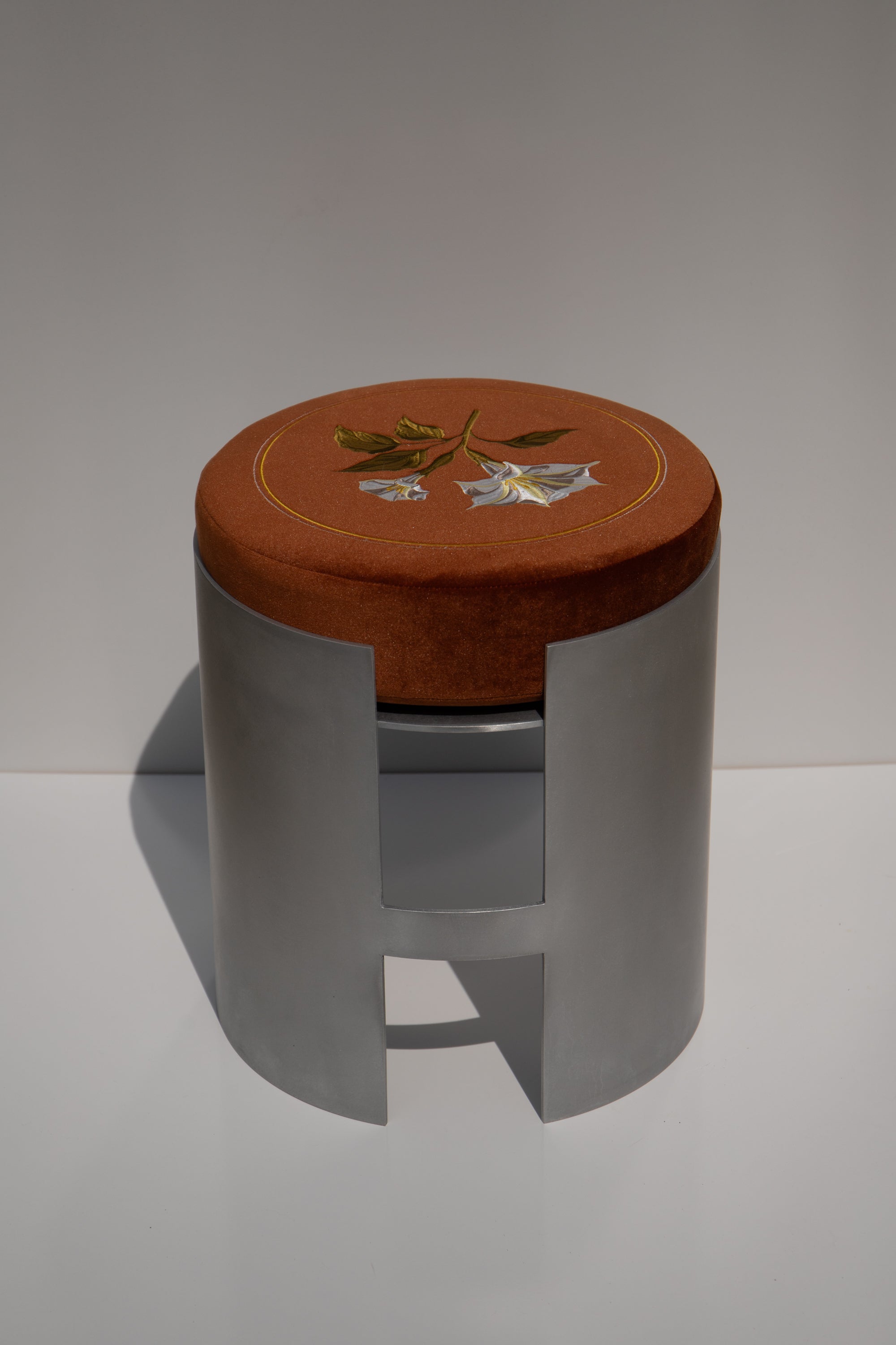 Polly Stool — Rum