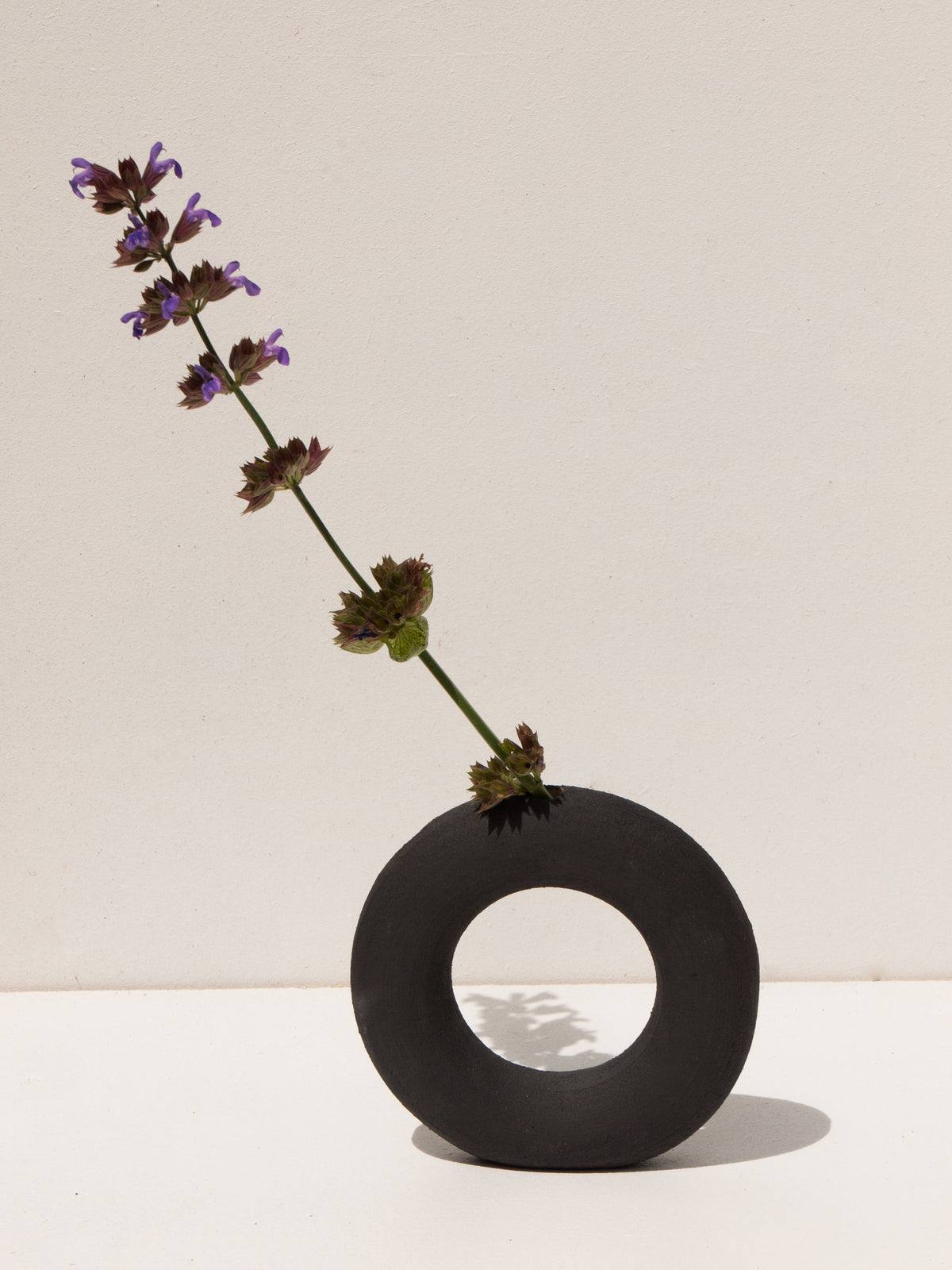 Maker's Mrkt makers Market Melbourne ceramic handmade soap dish from New Zealand by ceramicist Deborah Sweeney