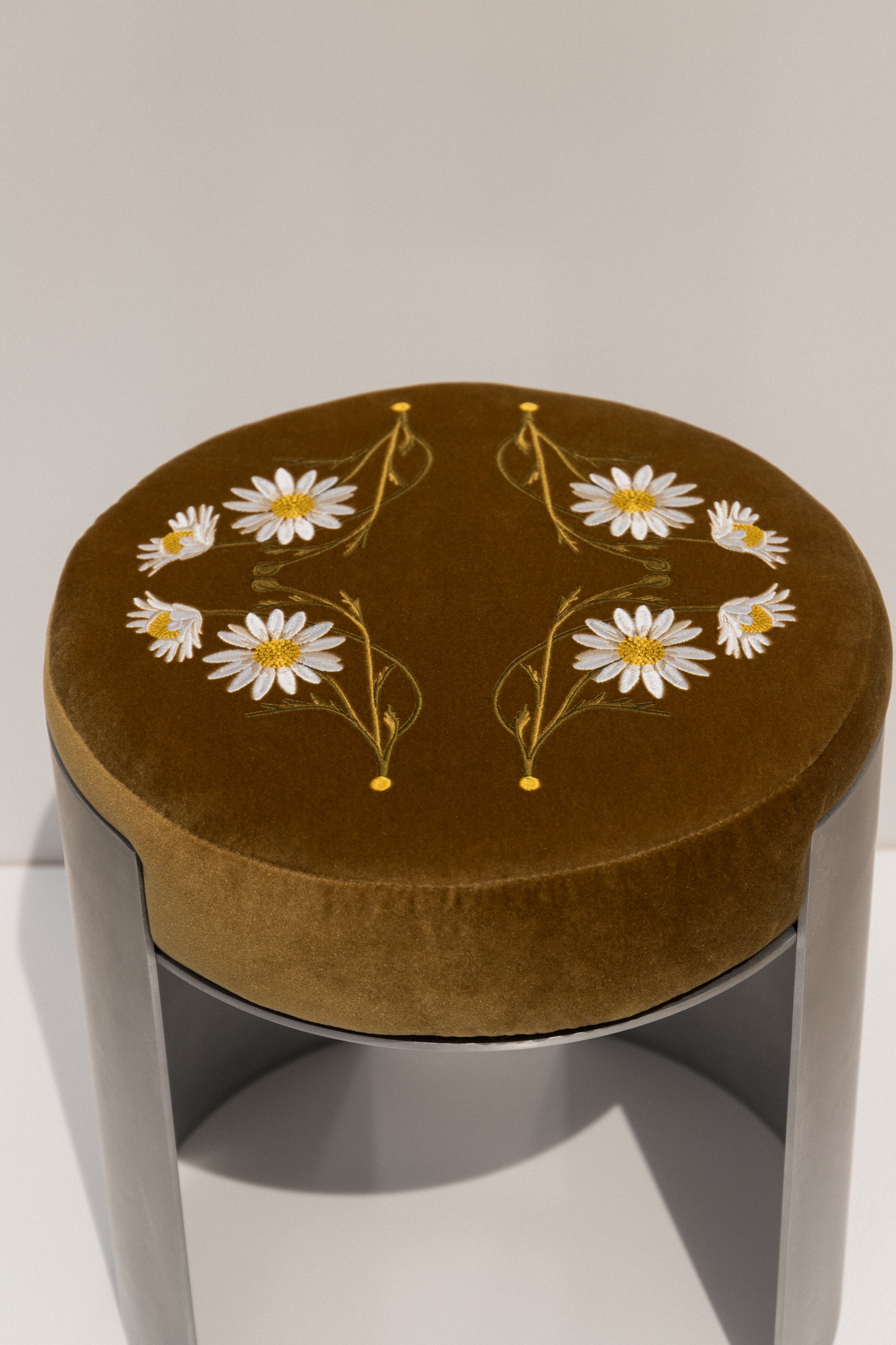 Polly Stool — Gingernut