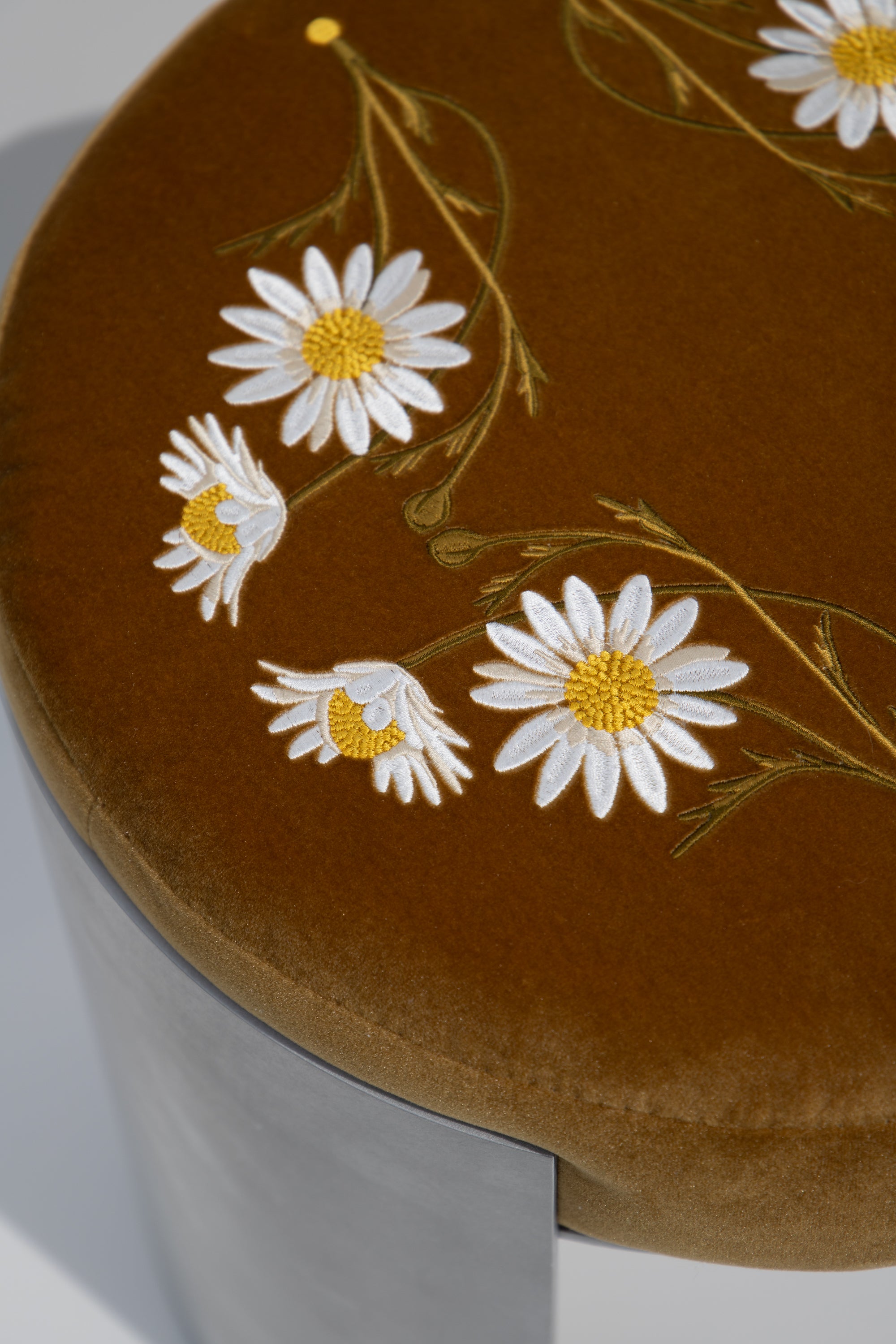 Polly Stool — Gingernut